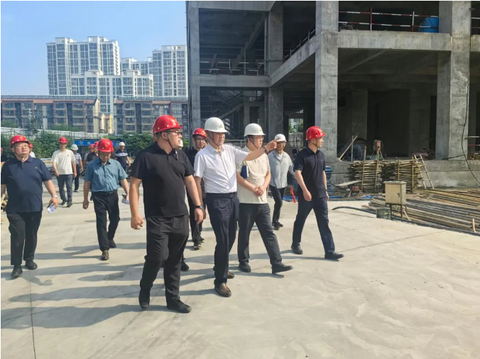 中房公司开展项目建设调研及工作推进会